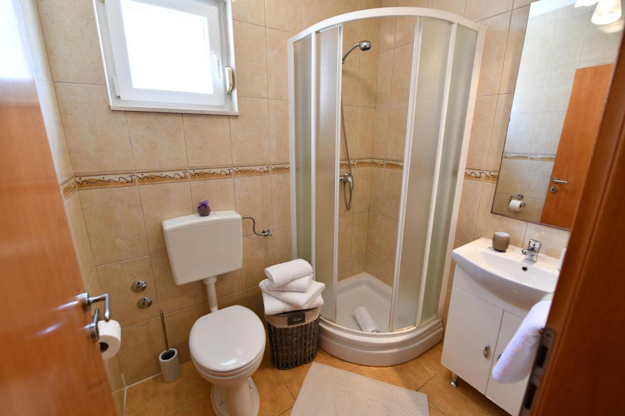 Apartment Vila Miranda Vodice Bagian luar foto