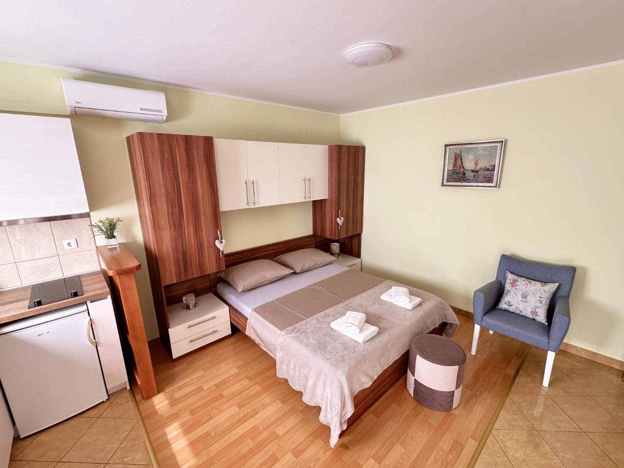 Apartment Vila Miranda Vodice Bagian luar foto