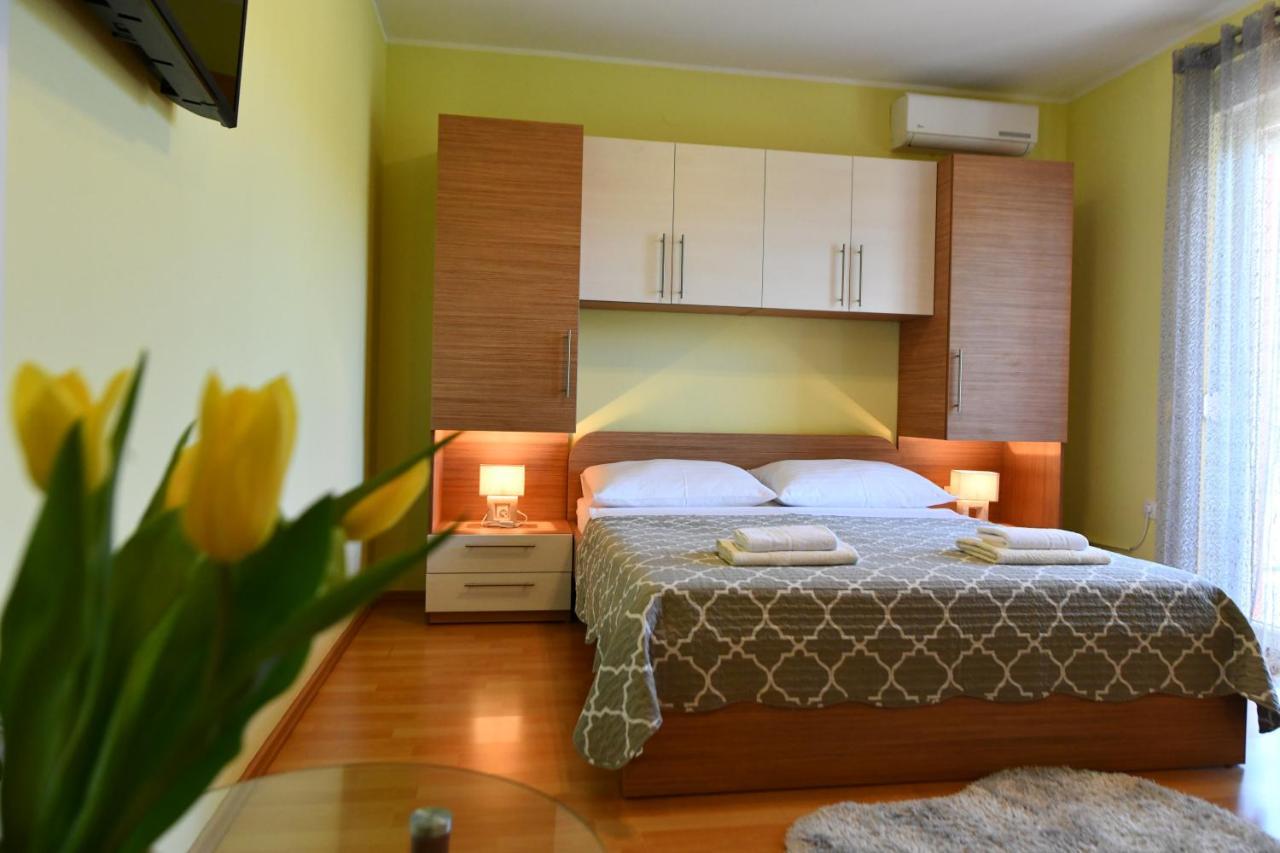 Apartment Vila Miranda Vodice Bagian luar foto