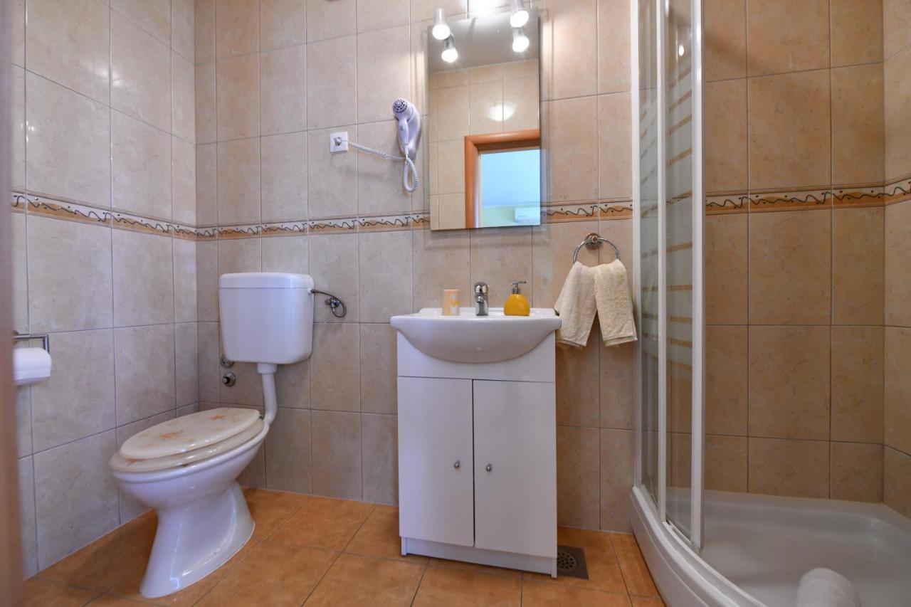 Apartment Vila Miranda Vodice Bagian luar foto