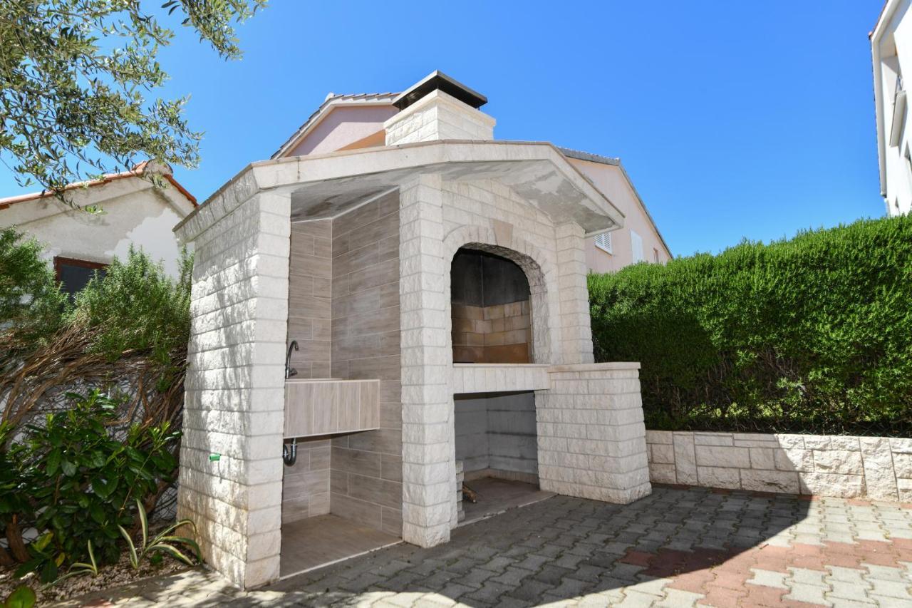 Apartment Vila Miranda Vodice Bagian luar foto