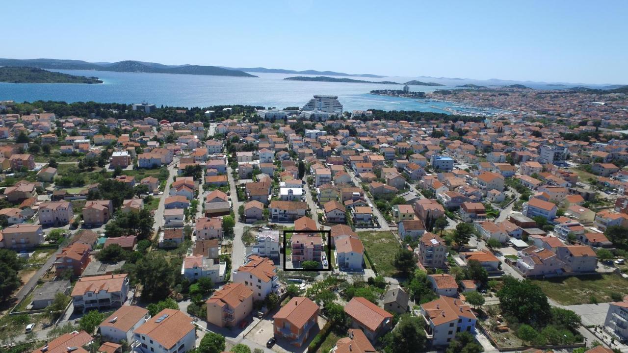 Apartment Vila Miranda Vodice Bagian luar foto