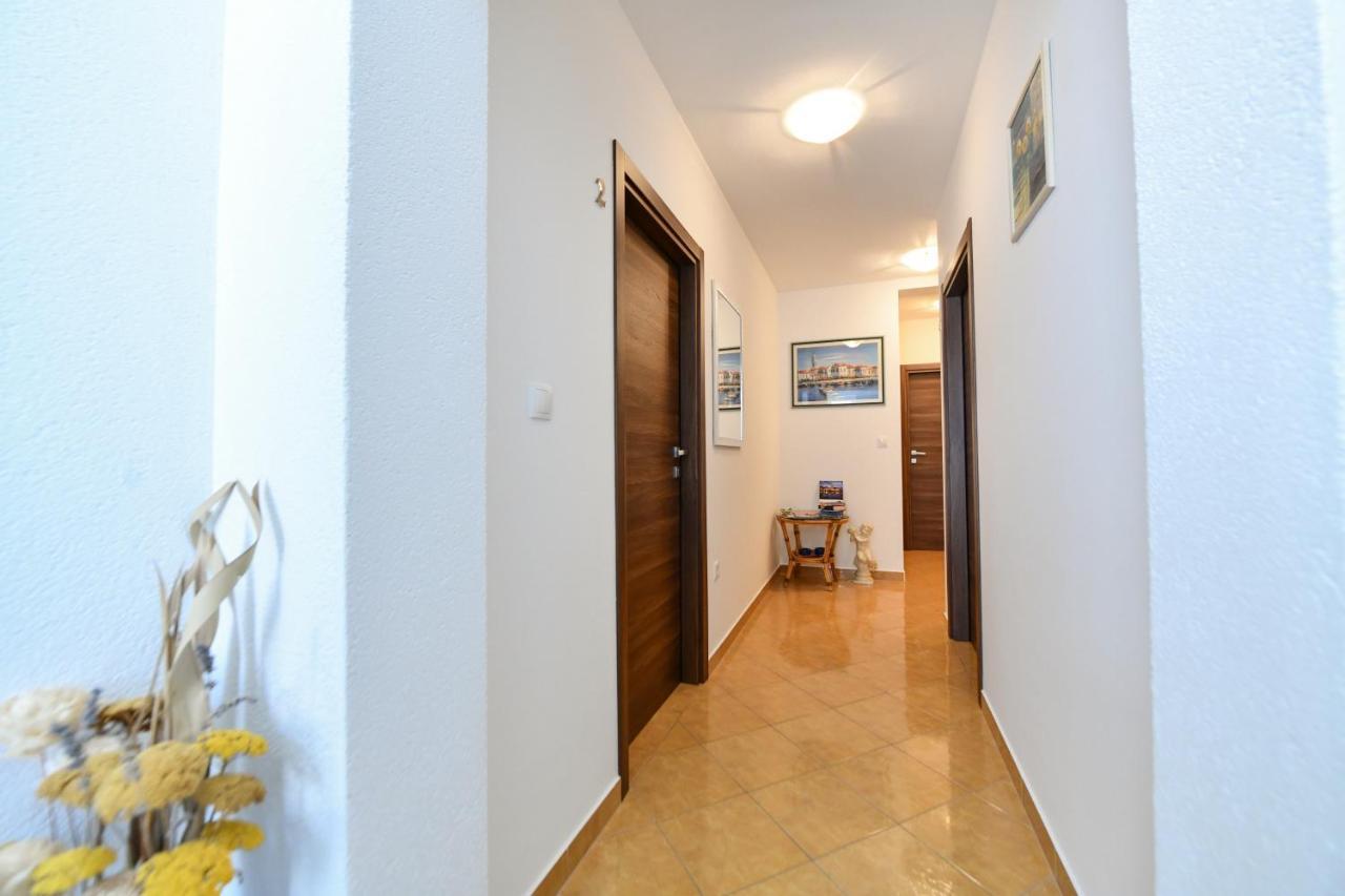 Apartment Vila Miranda Vodice Bagian luar foto